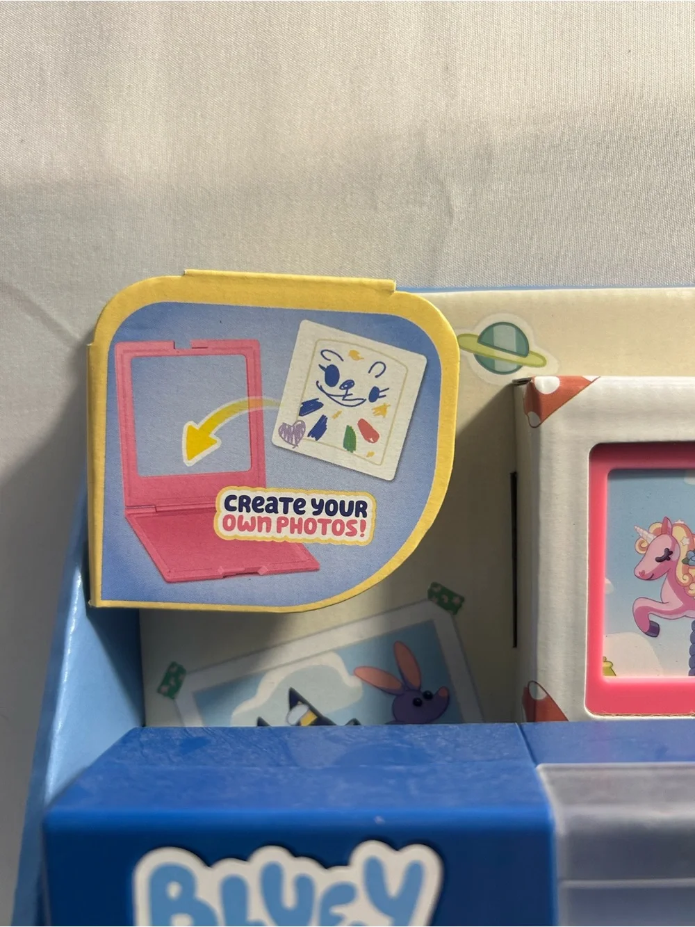 Bluey Chikit Chikit Camera Toy - Cream and Blue